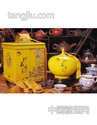 ���y��������^����