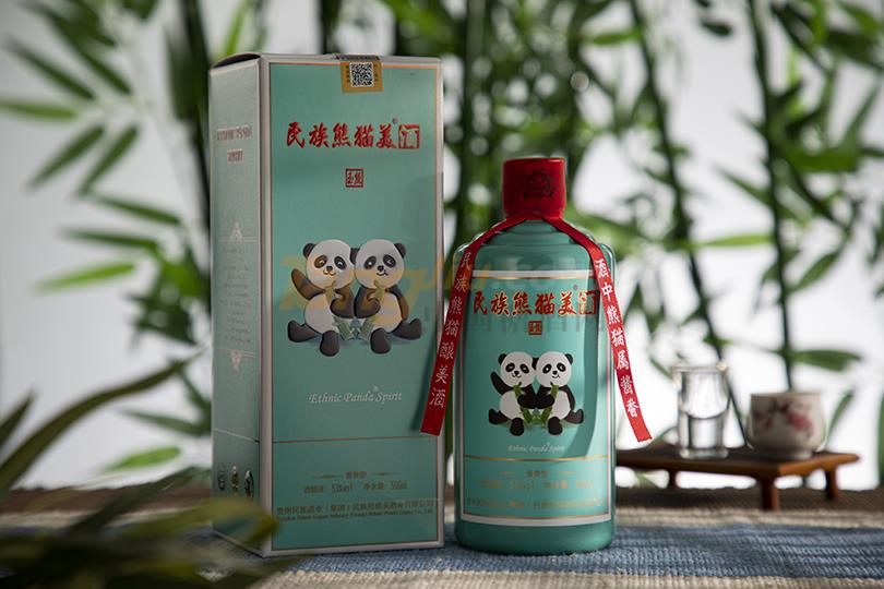 民族熊貓美酒·玉熊.jpg 民族熊貓美酒·玉熊.jpg