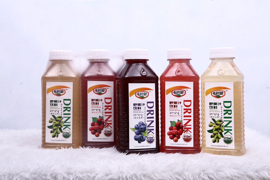 老樹(shù)根420ml塑料方瓶野生果汁系列