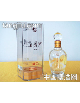 新珍品西鳳酒透明盒