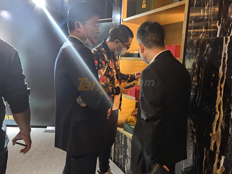 4830c2e9a5292ffe193ae797e4e5b3b.jpg 4830c2e9a5292ffe193ae797e4e5b3b.jpg